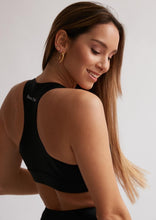 Load image into Gallery viewer, alayah sports bra black
