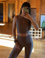Load image into Gallery viewer, sustainable athleisure remi top taupe
